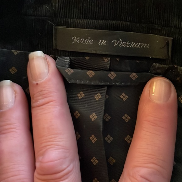 Men’s blazer in velvet by Chaps - Picture 8 of 8